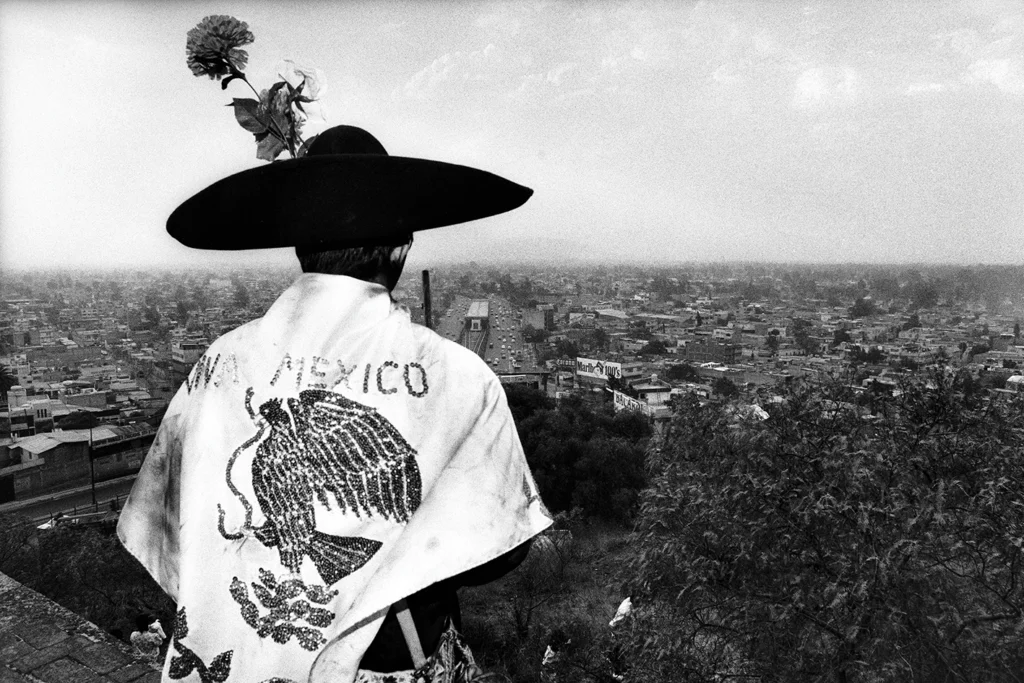 Francisco Mata Rosas: México Tenochtitlan, Existo porque resisto y ¡Un viaje!